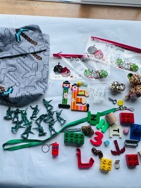 Kids’s Junk Drawer Toys and Trinkets Angry Birds Clear Pouches + Kids Toy Lot